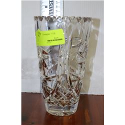 PINWHEEL CRYSTAL VASE