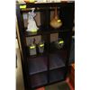 Image 1 : SHELF WITH 4 STORAGE BINS