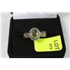 Image 1 : VINTAGE STERLING SILVER RING W GREEN STONES