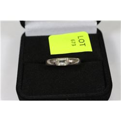 VINTAGE STERLING SILVER WITH CLEAR STONE