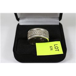 VINTAGE STERLING SILVER RING