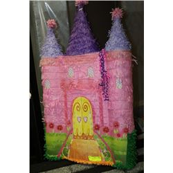 CASTLE PINATA