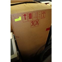 NEW ELECTRIC KENMORE 45 GAL 240VOLT WATER HEATER