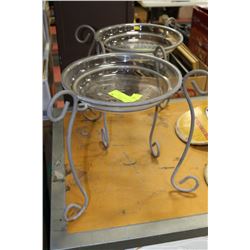 2 METAL PLANT STANDS