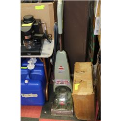 BISSEL CARPET STEAMER