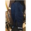 Image 1 : WORK HORSE SIZE XL WINTER OVERALLS