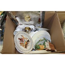 ESTATE BOX OF COLLECTIBLE PLATES/ CUPS/