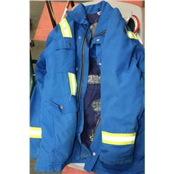BLUE "SITE" PARKA