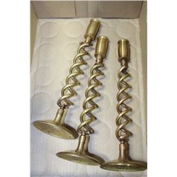 SMALL TRAY OF BRASS CANDLE HOLDERS