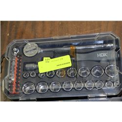 HDX 42 PC SOCKET AND BIT SET