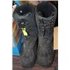 Image 1 : PAIR OF WORK BOOTS SIZE 12