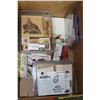 Image 1 : BOX W/NEW ARTS AND CRAFTS STAMP SETS