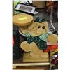 Image 1 : VINTAGE STANDING BEAR PLANTER