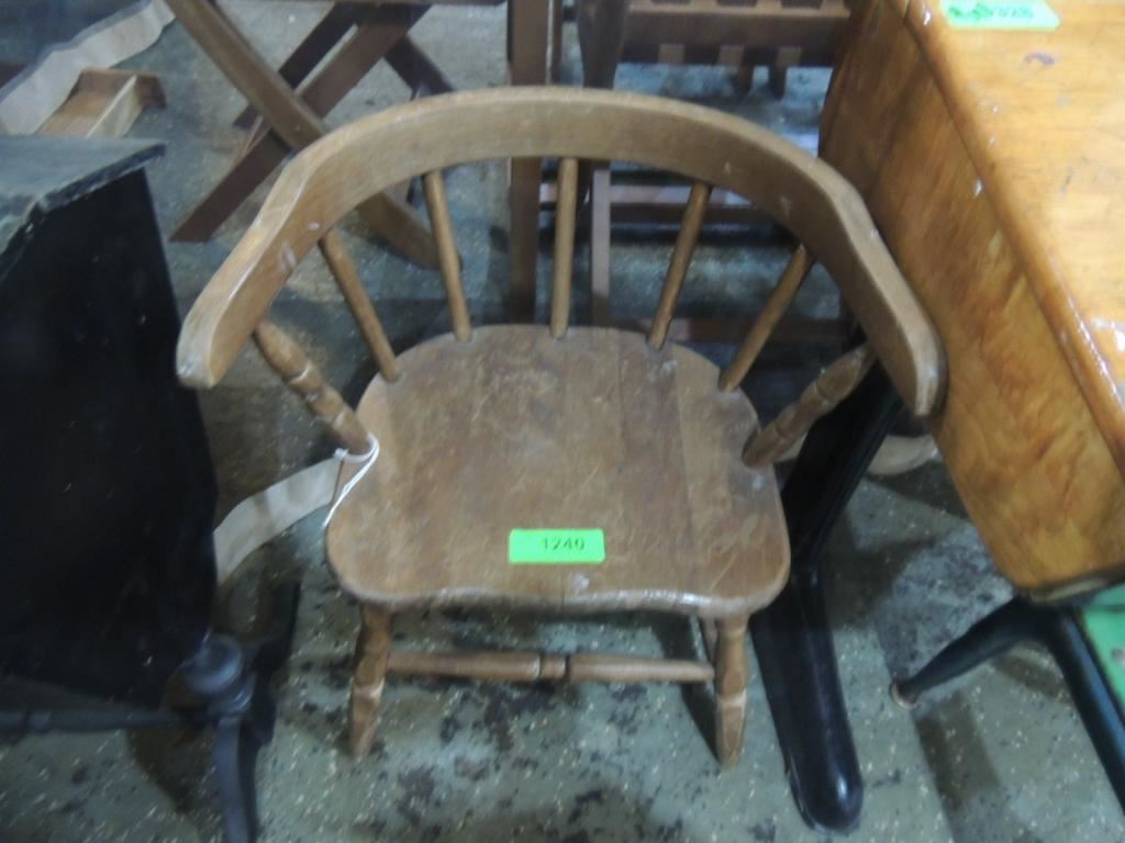 Featured image of post Childs Wooden Chair Vintage : Будьте первым, кто оставил отзыв на classic wooden chair отменить ответ.