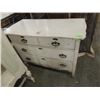 Image 1 : VINTAGE WHITE SHABBY CHIC DRESSER