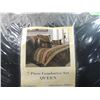 Image 2 : 7 PIECE COMFORTER SET QUEEN