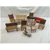 Image 1 : JACKPOT BOX DOLLHOUSE WOODEN BENCHES & CHAIRS