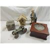 Image 1 : LOT 5 ASSORTED HOME DECOR