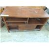 Image 1 : VINTAGE ENTERTAINMENT CENTER TV STAND