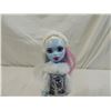 Image 2 : MONSTER HIGH ABBEY BOMINABLE DOLL