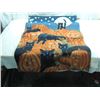 Image 1 : LIGHTED TAPESTRY WALL HANGING CATS & PUMPKINS