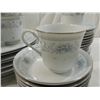 Image 2 : LOT 39 AMERICAN LIMOGES FINE PORCELAIN DISHES