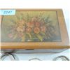 Image 2 : VINTAGE WOODEN JEWELRY BOX W/ 11 BRACELETS