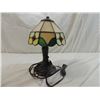 Image 2 : SMALL STAINED GLASS DESK LAMP
