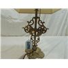 Image 2 : ANTIQUE IRON BASE TABLE LAMP