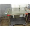 Image 2 : MODERN GLASS COMPUTER TABLE