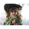 Image 2 : COLLECTIBLE MEMORIES NICOLE DOLL