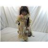 Image 1 : HILLS ANTIQUES COLLECTIBLE DOLL