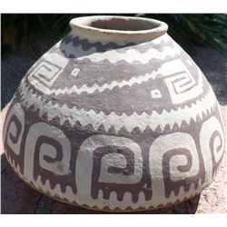 T. Sooring Hohokam-style Olla