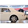 Image 7 : 2009 White Rolls-Royce Phantom Sedan