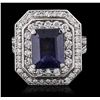 Image 1 : 14KT White Gold 4.44ct Sapphire and Diamond Ring