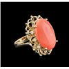 Image 2 : 14KT Yellow Gold 9.59ct Coral and Diamond Ring