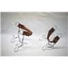 Image 1 : 2 Bit Stands
