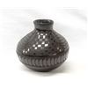 Image 2 : Mata Ortiz Black on Black Jar by Lupe M.