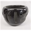 Image 1 : Santa Clara Carved Pottery Jar by Yolanda Velarde