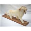 Image 2 : Carved Marble Lion on Marble Base