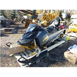 2008 SKIDOO MXZ 800 RENEGADE REVXP SLED
