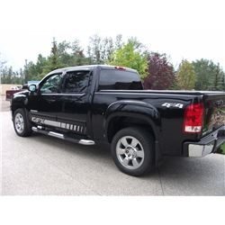 2010 GMC GFX SIERRA 4X4 TRUCK