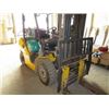 Image 6 : 2011 KOMATSU 40 PROPANE FORK LIFT