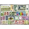 Image 1 : Group of 46 Different Worldwide Notes