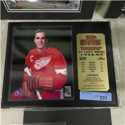 SIGNED TED LINDSAY PLAQUE (15X12)
