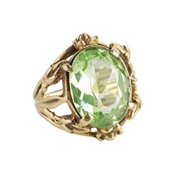 14k Gold Peridot Ring