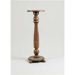 OAK PEDESTAL.