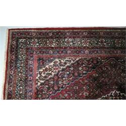 PERSIAN KABUTARAHANG ORIENTAL RUG.