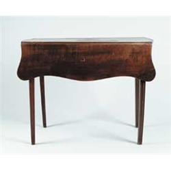 ONE DRAWER SHAPED TOP PEMBROKE TABLE.
