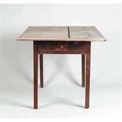 1-DRAWER CHIPPENDALE TAVERN TABLE  